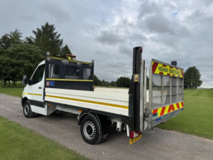 2023 Mercedes-Benz Sprinter 2.0 315 Cdi Progressive in White — image 4