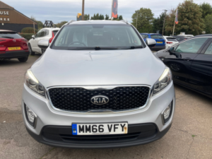 2017 Kia Sorento 2.2 Crdi Kx-1 SUV 5dr Diesel Manual AWD Euro 6 (s/s) (197 Bhp) in Silver — image 2