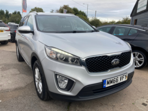 2017 Kia Sorento 2.2 Crdi Kx-1 SUV 5dr Diesel Manual AWD Euro 6 (s/s) (197 Bhp) in Silver — image 3