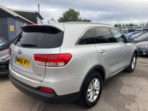 2017 Kia Sorento 2.2 Crdi Kx-1 SUV 5dr Diesel Manual AWD Euro 6 (s/s) (197 Bhp) in Silver — image 6