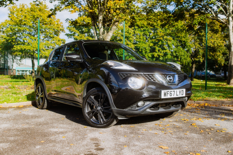 2017 Nissan Juke 1.2 Dig-T Tekna Pulse in Black — image 1