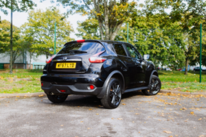 2017 Nissan Juke 1.2 Dig-T Tekna Pulse in Black — image 4