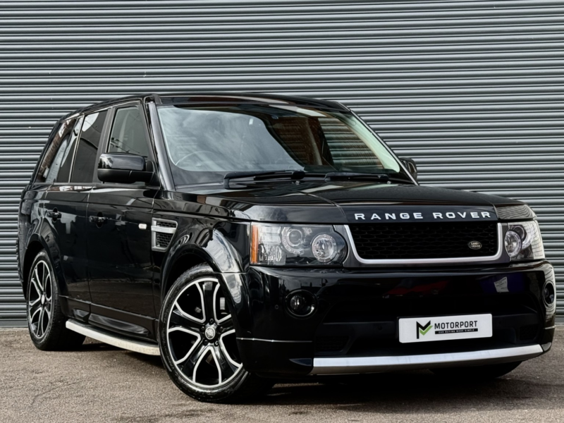 2012 Land Rover Range Rover Sport 3.0 Sd V6 Hse in Black — image 1