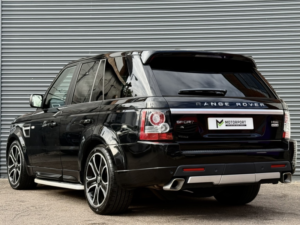 2012 Land Rover Range Rover Sport 3.0 Sd V6 Hse in Black — image 3