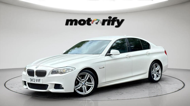 2013 BMW 5 Series 2.0 520d M Sport Auto Euro 5 (s/s) 4dr in White — image 1
