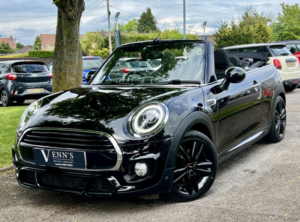 2019 MINI Convertible 1.5 Convertible Cooper Sport in Black — image 3