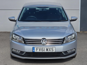 2011 Volkswagen Passat 2.0 Tdi Bluemotion Tech S DSG Euro 5 (s/s) 4dr in Silver — image 3
