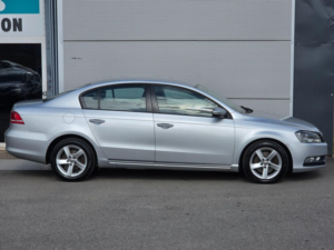 2011 Volkswagen Passat 2.0 Tdi Bluemotion Tech S DSG Euro 5 (s/s) 4dr in Silver — image 5