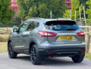 2016 Nissan Qashqai 1.2 Dig-T Tekna 2WD Euro 6 (s/s) 5dr in Grey — image 6