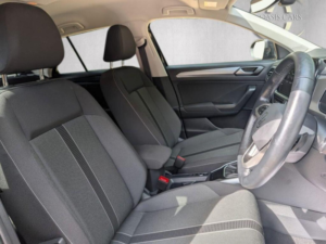 2025 Volkswagen T-Roc 1.5 Tsi Match DSG Euro 6 (s/s) 5dr in Black — image 3