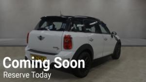 2012 MINI Countryman 2.0 Cooper Sd Countryman in White — image 4