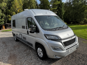 2016 Autocruise Rhythm 2.2 Hdi 335 Campervan in Silver — image 4