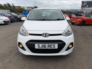 2016 Hyundai I10 1.2 Se Euro 5 5dr in White — image 2
