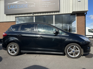 2013 Ford C-Max 1.0 T Ecoboost Titanium X in Black — image 2