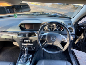 2013 Mercedes-Benz C-Class 1.6 C180 Blueefficiency Executive Se 4d 154 Bhp in Black — image 5