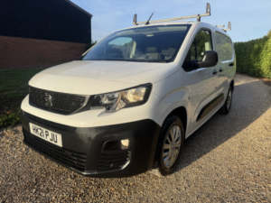 2021 Peugeot Partner 1.5 Bluehdi 950 Lwb Professional in White — image 3