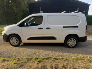 2021 Peugeot Partner 1.5 Bluehdi 950 Lwb Professional in White — image 4