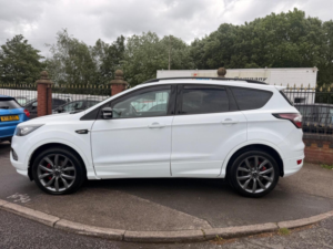 2019 Ford Kuga 2.0 Tdci Ecoblue St-Line Edition Euro 6 (s/s) 5dr in White — image 4