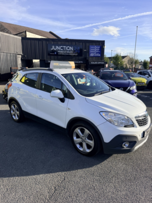 2014 Vauxhall Mokka 1.7 Cdti Exclusiv in White — image 4