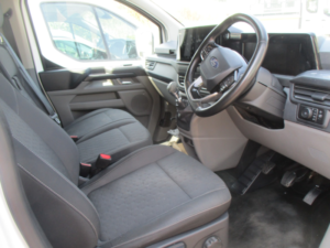 2024 Ford Transit Custom 2.0 New Shape Transit Custom V710 Trend Van 300 L2 2.0l Ecoblue 110ps Fwd 6 Speed Manual in White — image 3