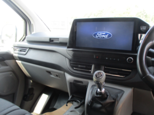 2024 Ford Transit Custom 2.0 New Shape Transit Custom V710 Trend Van 300 L2 2.0l Ecoblue 110ps Fwd 6 Speed Manual in White — image 4
