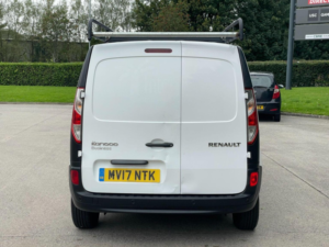 2017 Renault Kangoo 1.5 Dci Energy Ml19 Business Mwb Euro 6 (s/s) 5dr in White — image 5