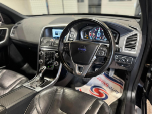 2015 Volvo Xc60 2.4 D5 R-Design Lux Nav Auto AWD Euro 6 (s/s) 5dr in Black — image 2