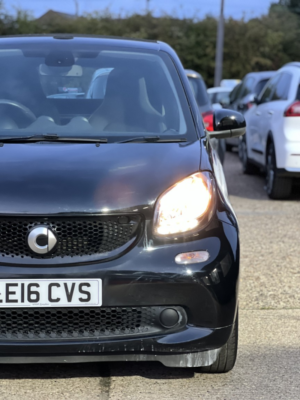 2016 Smart Fortwo 1.0 Passion in Black — image 6