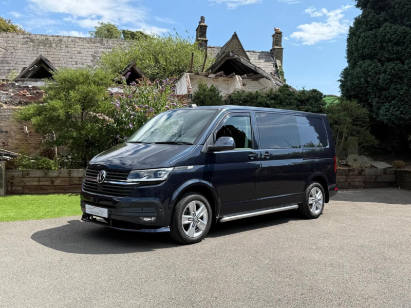 2020 Volkswagen Transporter 2.0 Bitdi T30 Highline 199 4-Motion in Blue — image 1