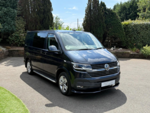 2020 Volkswagen Transporter 2.0 Bitdi T30 Highline 199 4-Motion in Blue — image 2