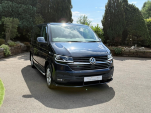 2020 Volkswagen Transporter 2.0 Bitdi T30 Highline 199 4-Motion in Blue — image 3