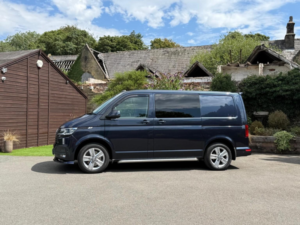 2020 Volkswagen Transporter 2.0 Bitdi T30 Highline 199 4-Motion in Blue — image 6