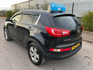 2011 Kia Sportage 2.0 Kx-2 AWD Euro 5 5dr in Black — image 3