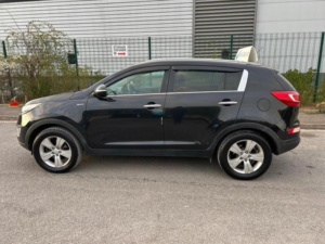 2011 Kia Sportage 2.0 Kx-2 AWD Euro 5 5dr in Black — image 4