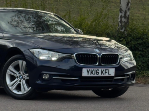 2016 BMW 3 Series 1.5 318i Sport Euro 6 (s/s) 4dr in Blue — image 2