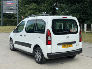 2012 Citroen Berlingo 1.6 E-Hdi Airdream Xtr Multispace MPV Egs6 Euro 5 (s/s) 5dr in White — image 5