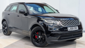 2018 Land Rover Range Rover Velar 2.0 D180 S Auto 4WD Euro 6 (s/s) 5dr in Black — image 5