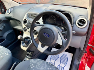 2013 Ford Ka 1.2 Studio Euro 5 (s/s) 3dr in Red — image 5