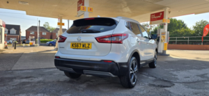 2017 Nissan Qashqai 1.6 Dig-T N-Connecta in White — image 3