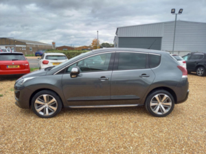 2014 Peugeot 3008 1.6 Hdi Allure Euro 5 5dr in Grey — image 5