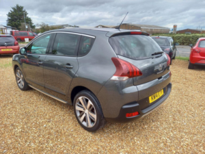 2014 Peugeot 3008 1.6 Hdi Allure Euro 5 5dr in Grey — image 6