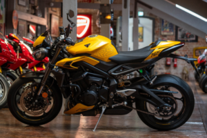 2025 Triumph Street Triple 765 *rs Model - Low Mileage* in Yellow — image 3