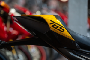 2025 Triumph Street Triple 765 *rs Model - Low Mileage* in Yellow — image 4