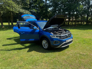 2023 Volkswagen T-Roc 1.0 Tsi Life Euro 6 (s/s) 5dr in Blue — image 6