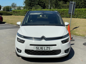 2016 Citroen Grand C4 Picasso 1.6 Bluehdi Exclusive+ Eat6 Euro 6 (s/s) 5dr in White — image 2