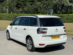 2016 Citroen Grand C4 Picasso 1.6 Bluehdi Exclusive+ Eat6 Euro 6 (s/s) 5dr in White — image 5