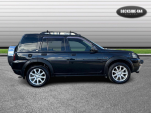 2006 Land Rover Freelander 2.0 Freelander Adventurer Td 4WD 5dr in Black — image 2