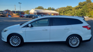 2013 Ford Focus 1.0 T Ecoboost Titanium X in White — image 3