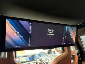 2025 BMW 7 Series 3.0 750e 22.1kwh M Sport Saloon 4dr Petrol Plug-In Hybrid Auto Xdrive Euro 6 (s/s) (489 Ps) in Black — image 3