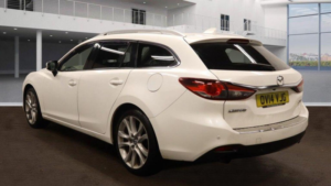 2014 Mazda Mazda6 2.2 Skyactiv-D Sport Nav Tourer Euro 6 (s/s) 5dr in White — image 4
